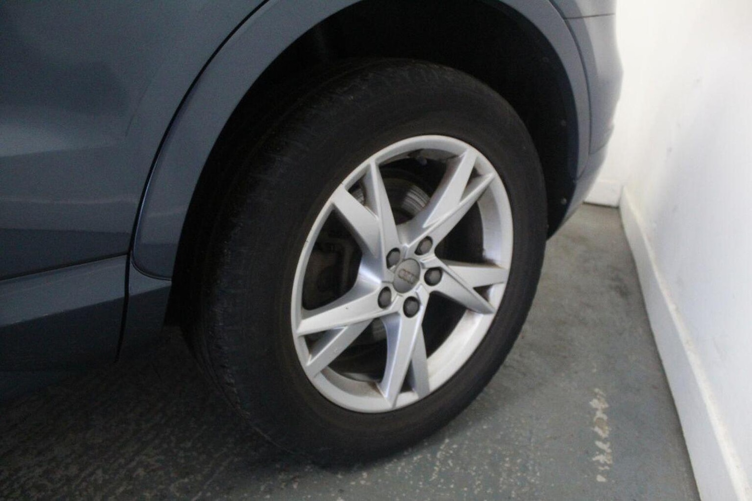 Used Audi Q3 2016 for sale - 77937884: Photo 59