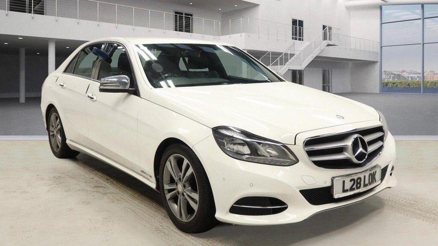 Used Mercedes-Benz E Class 2014 for sale - 77891657: Photo 1