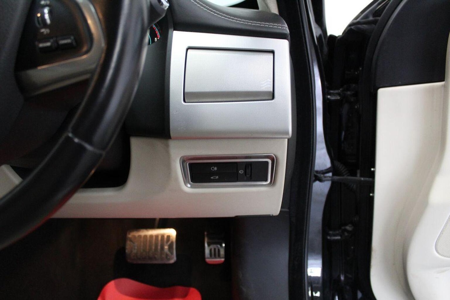 Used Jaguar XF 2013 for sale - 77937868: Photo 51