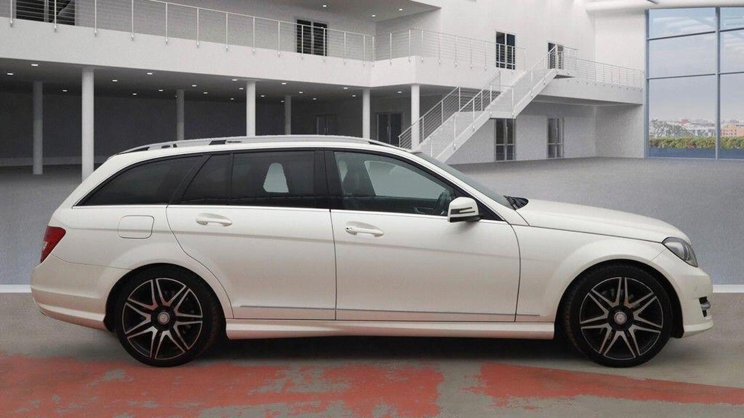 Used Mercedes-Benz C-Class 2012 for sale - 76114022: Photo 7