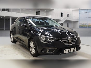 Used Renault Megane 2016 for sale - 76510913: Photo