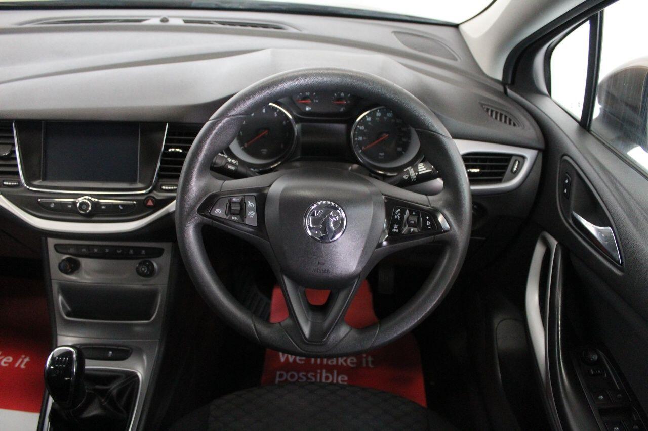Used Vauxhall Astra 2017 for sale - 75740448: Photo 40