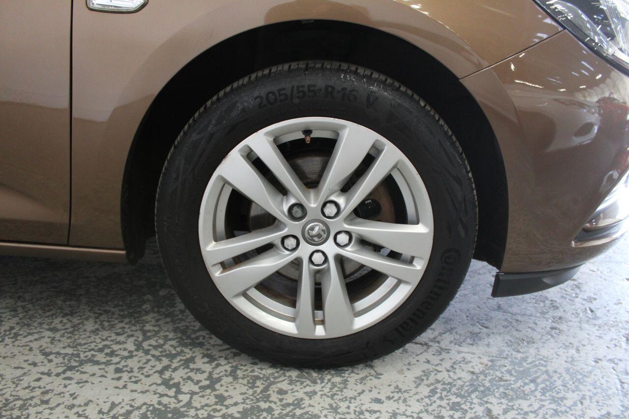 Used Vauxhall Astra 2017 for sale - 75740448: Photo 50