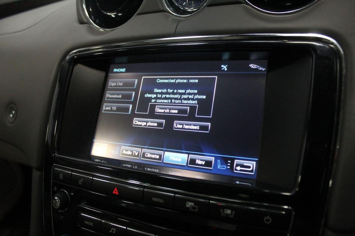 Used Jaguar XJ 2011 for sale - 77977146: Photo 44