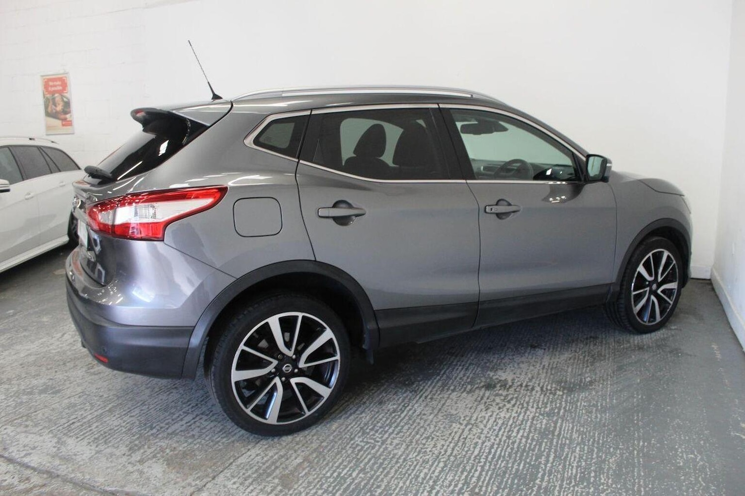 Used Nissan Qashqai 2014 for sale - 77027890: Photo 11