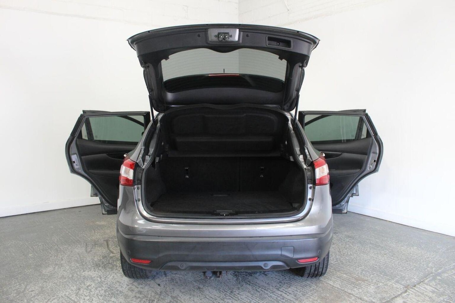 Used Nissan Qashqai 2014 for sale - 77027890: Photo 22