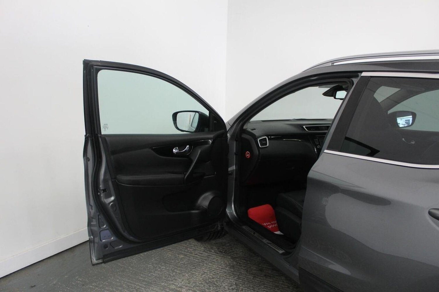 Used Nissan Qashqai 2014 for sale - 77027890: Photo 26