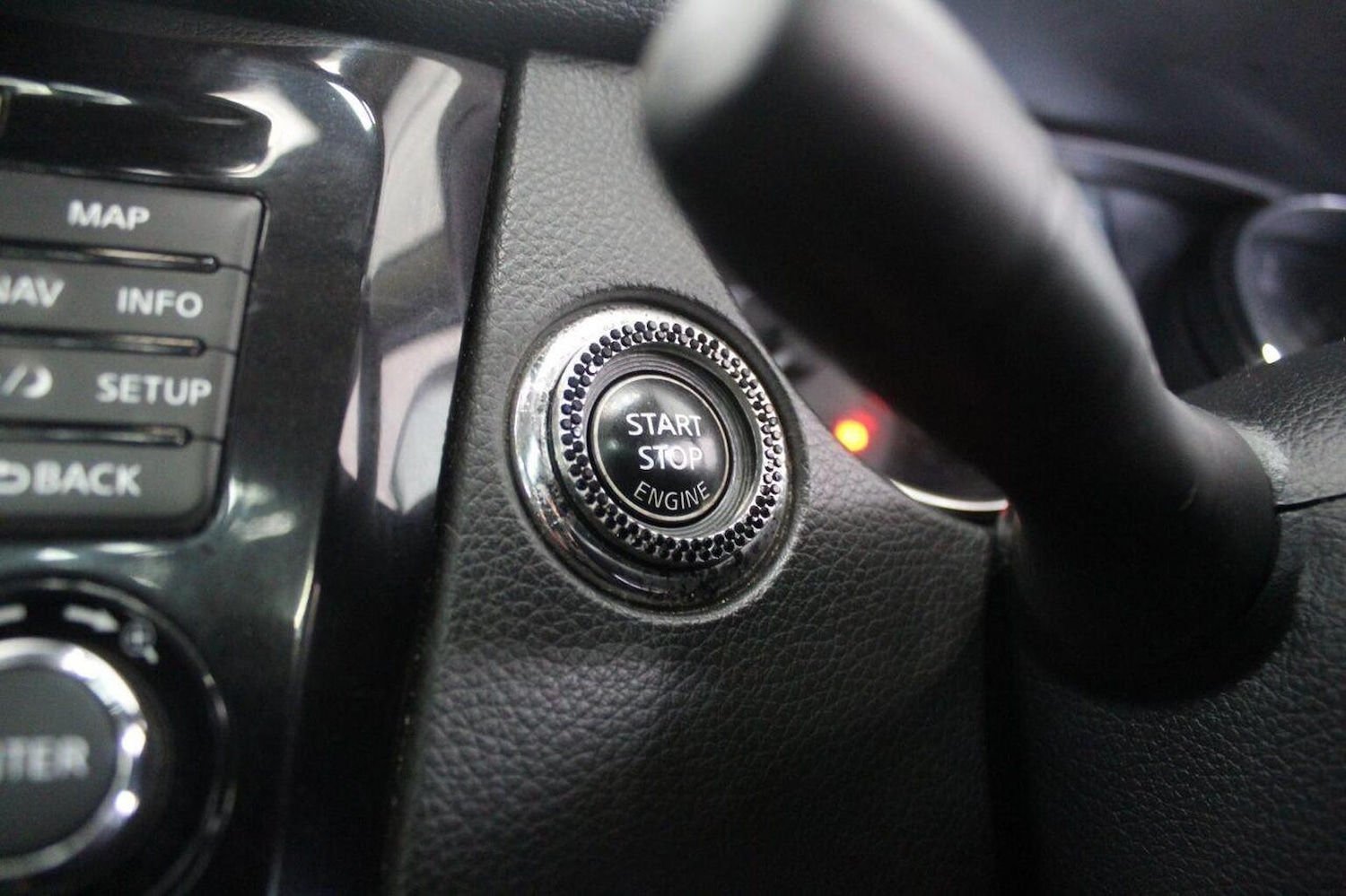 Used Nissan Qashqai 2014 for sale - 77027890: Photo 46