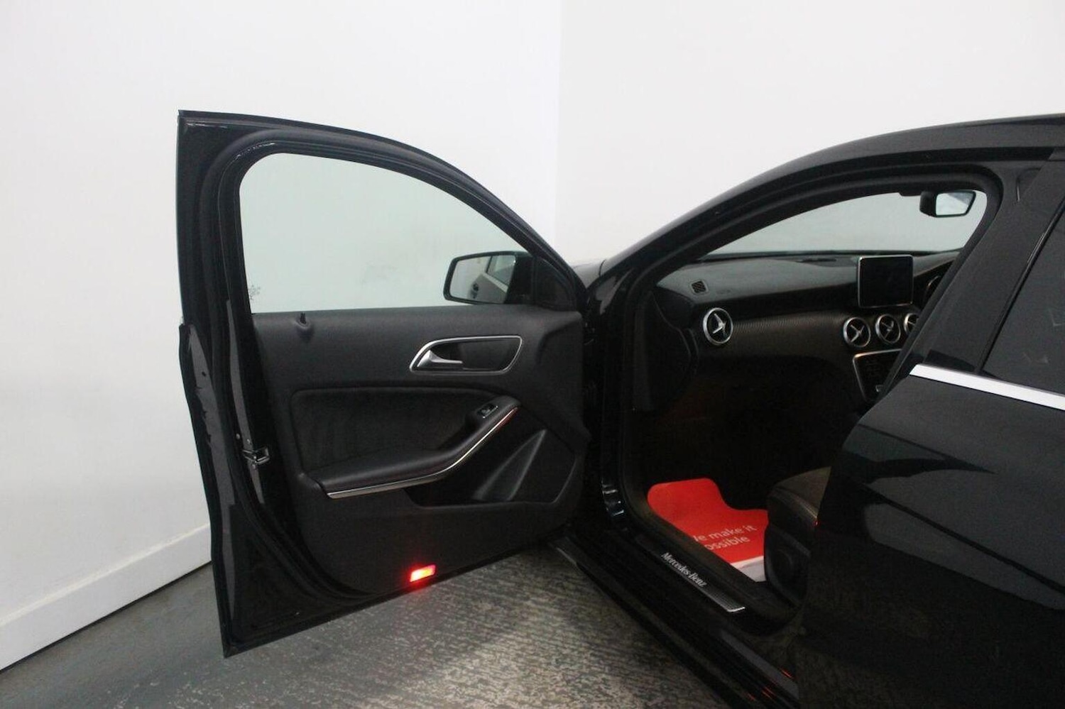 Used Mercedes-Benz A-Class 2016 for sale - 78070384: Photo 26