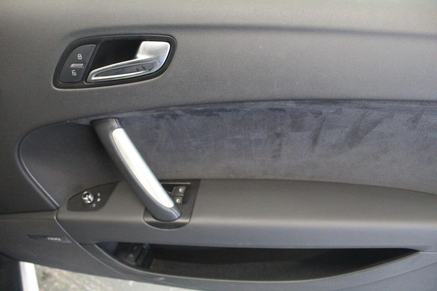 Used Audi TT 2014 for sale - 77937820: Photo 41