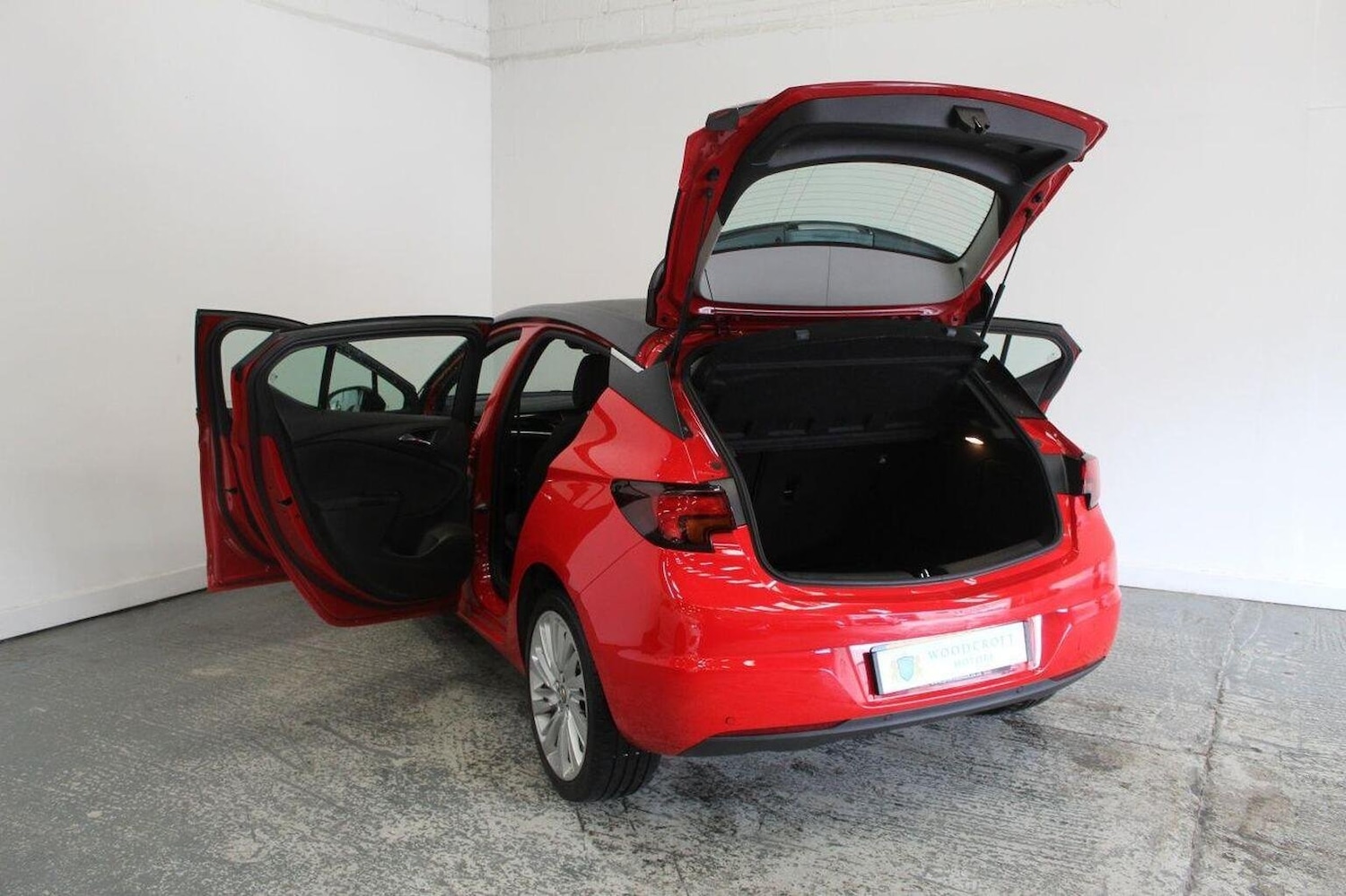 Used Vauxhall Astra 2015 for sale - 76082638: Photo 20