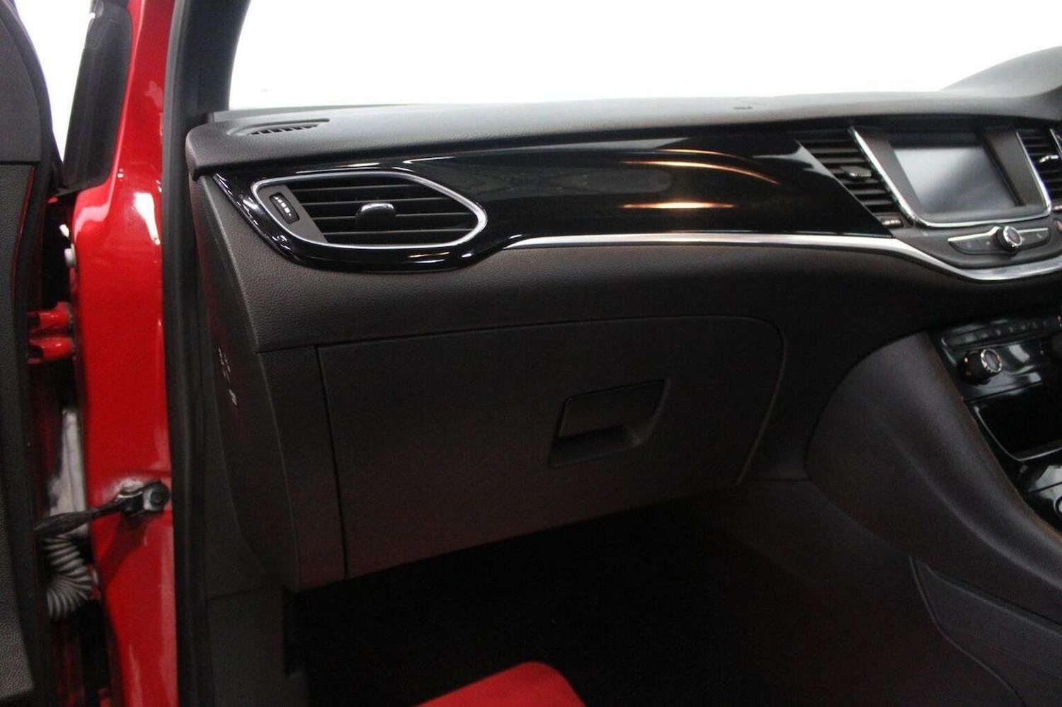 Used Vauxhall Astra 2015 for sale - 76082638: Photo 30