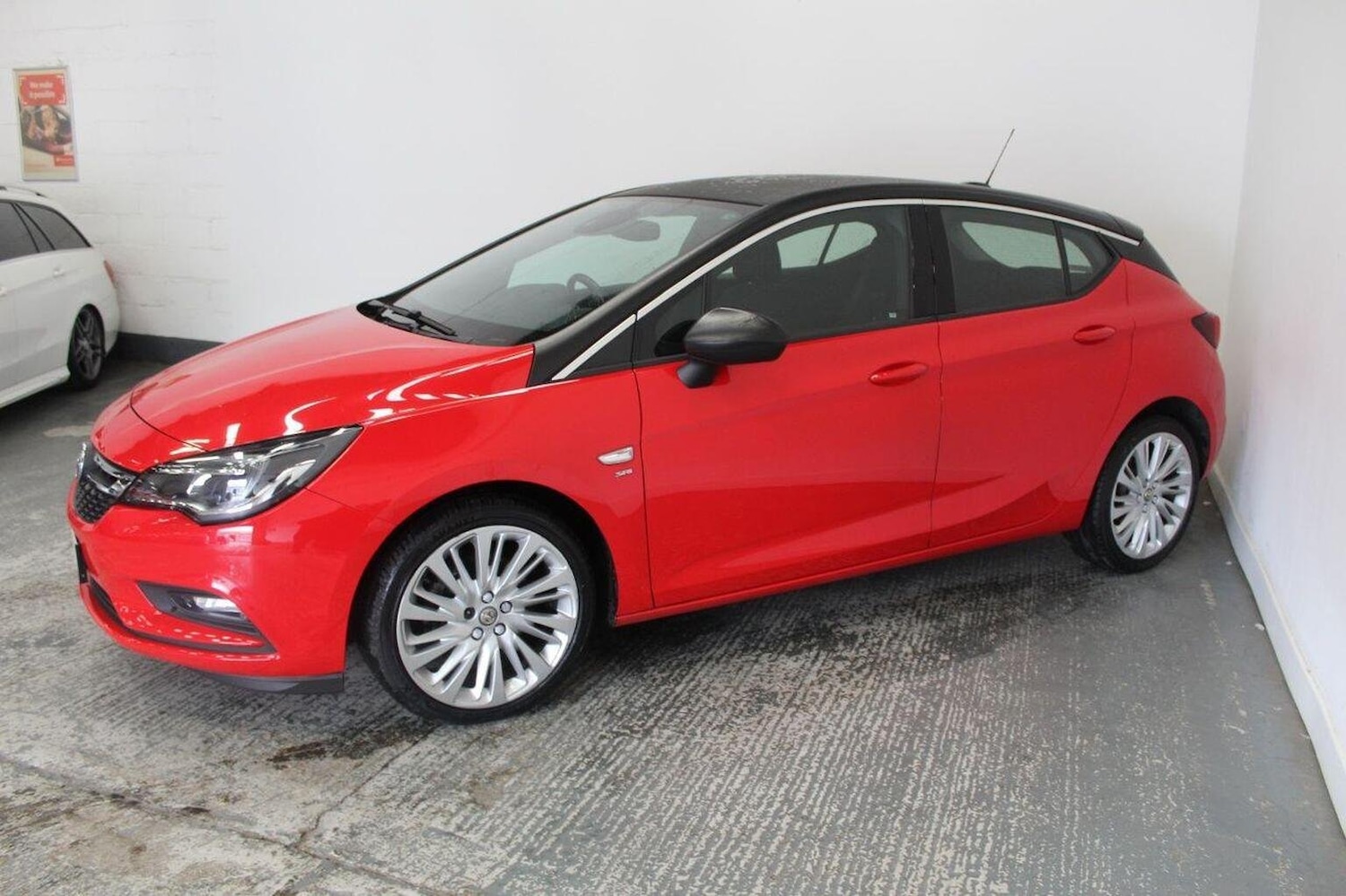 Used Vauxhall Astra 2015 for sale - 76082638: Photo 5
