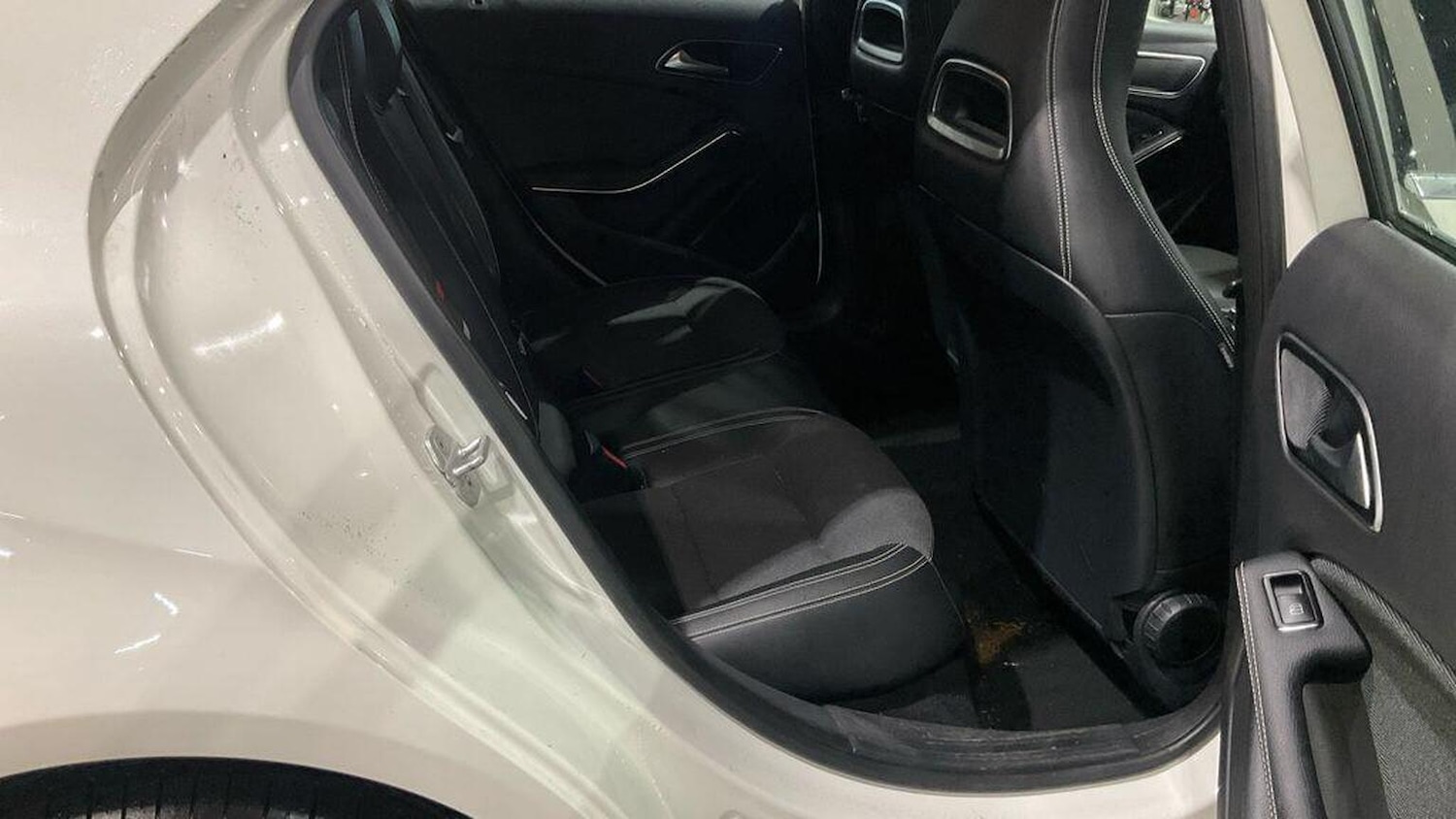 Used Mercedes-Benz A-Class 2014 for sale - 77937801: Photo 11