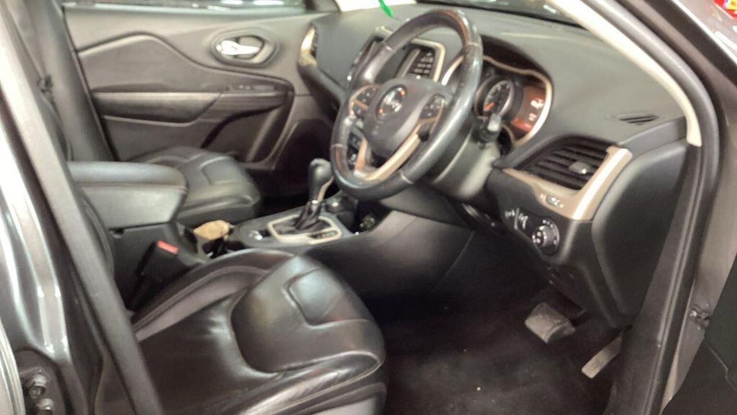 Used Jeep Cherokee 2015 for sale - 77937899: Photo 14