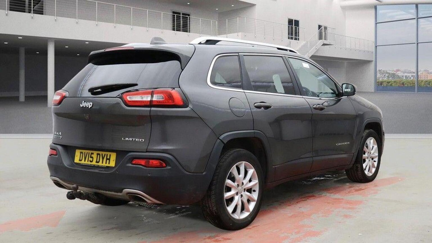 Used Jeep Cherokee 2015 for sale - 77937899: Photo 7