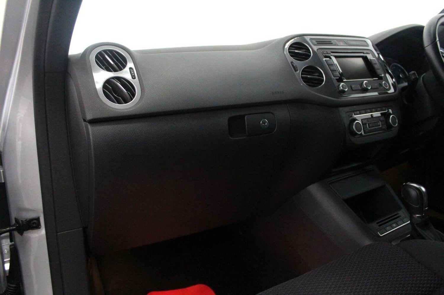 Used Volkswagen Tiguan 2015 for sale - 76531188: Photo 31