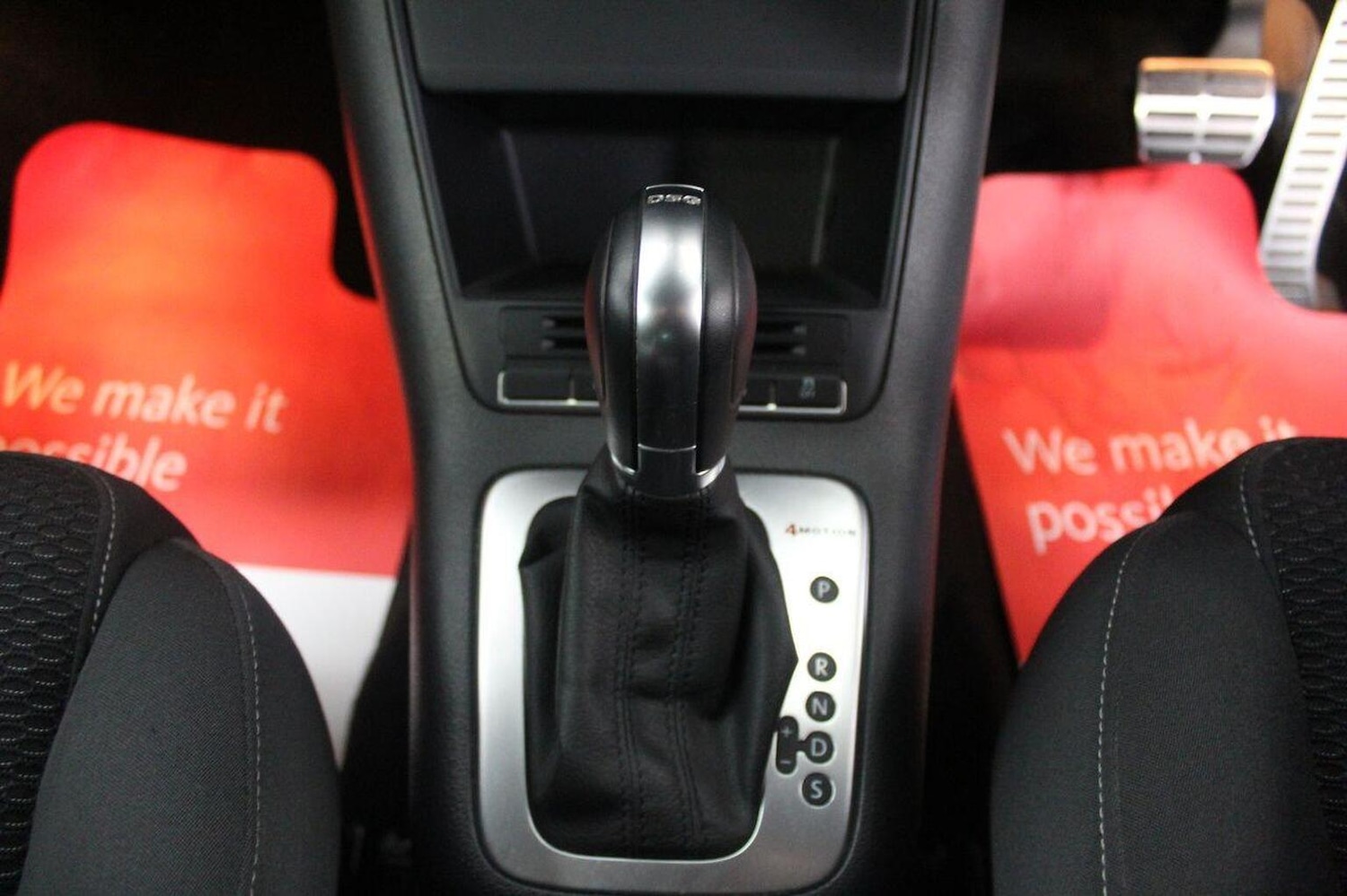 Used Volkswagen Tiguan 2015 for sale - 76531188: Photo 42