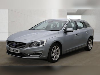 Used Volvo V60 2015 for sale - 78352955: Photo