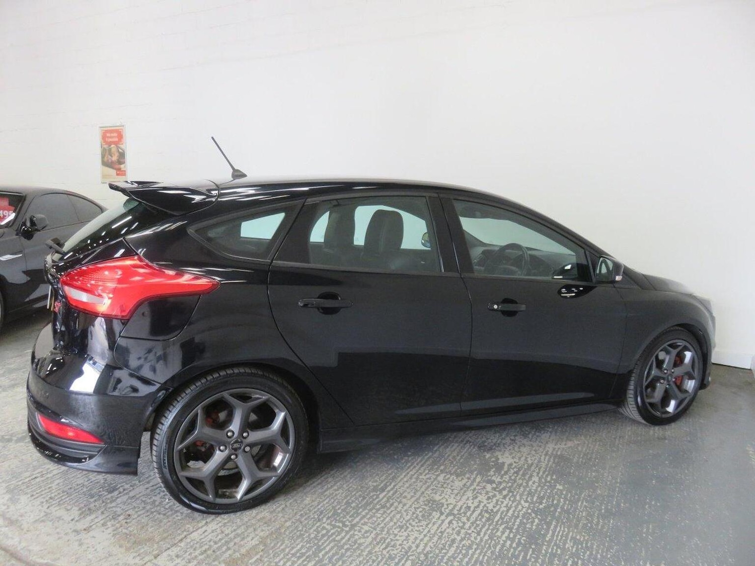 Used Ford Focus 2017 for sale - 77937808: Photo 11