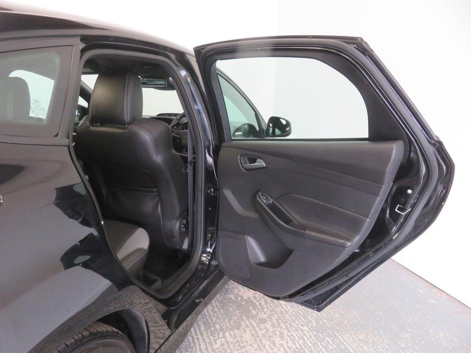 Used Ford Focus 2017 for sale - 77937808: Photo 24