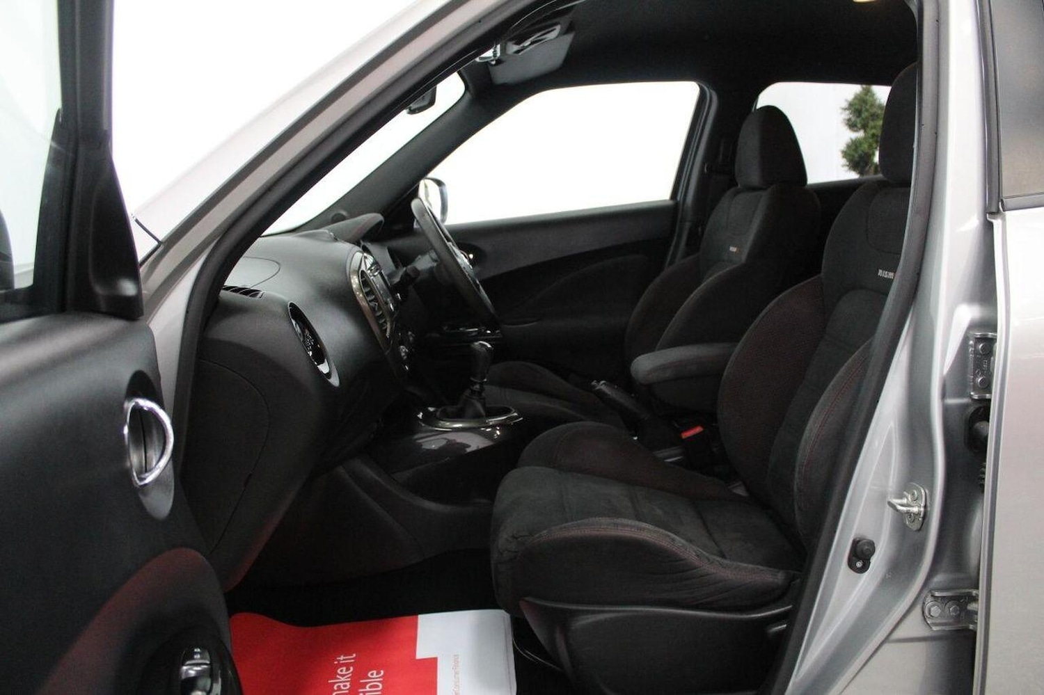 Used Nissan Juke 2017 for sale - 77937940: Photo 48