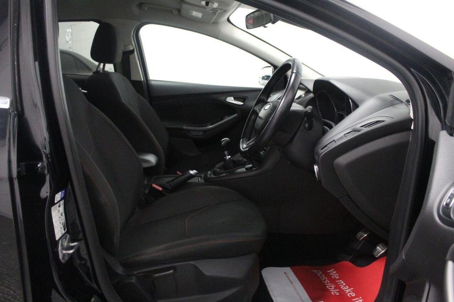 Used Ford Focus 2015 for sale - 77027915: Photo 28