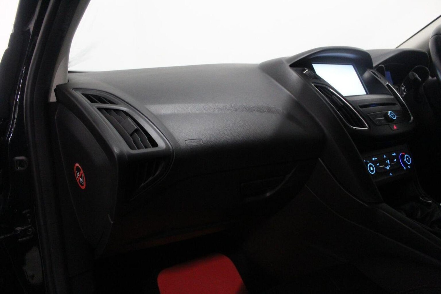 Used Ford Focus 2015 for sale - 77027915: Photo 29