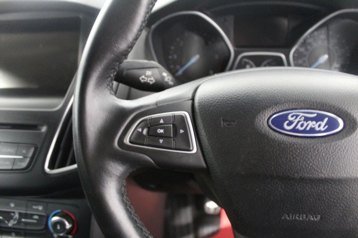 Used Ford Focus 2015 for sale - 77027915: Photo 44