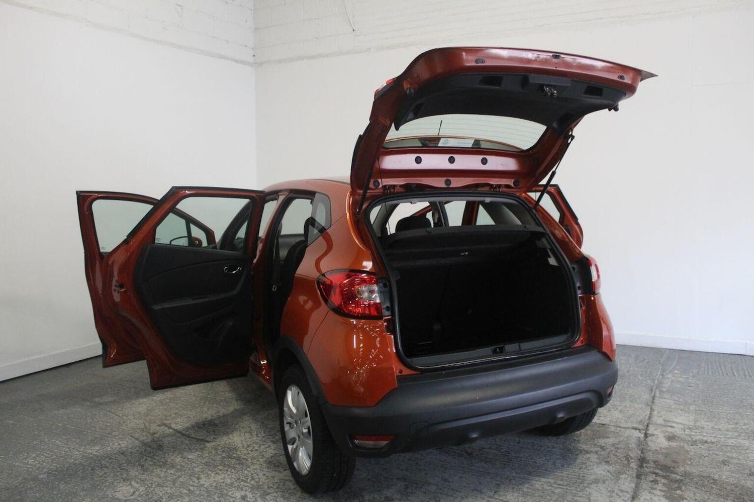 Used Renault Captur 2013 for sale - 76956913: Photo 19