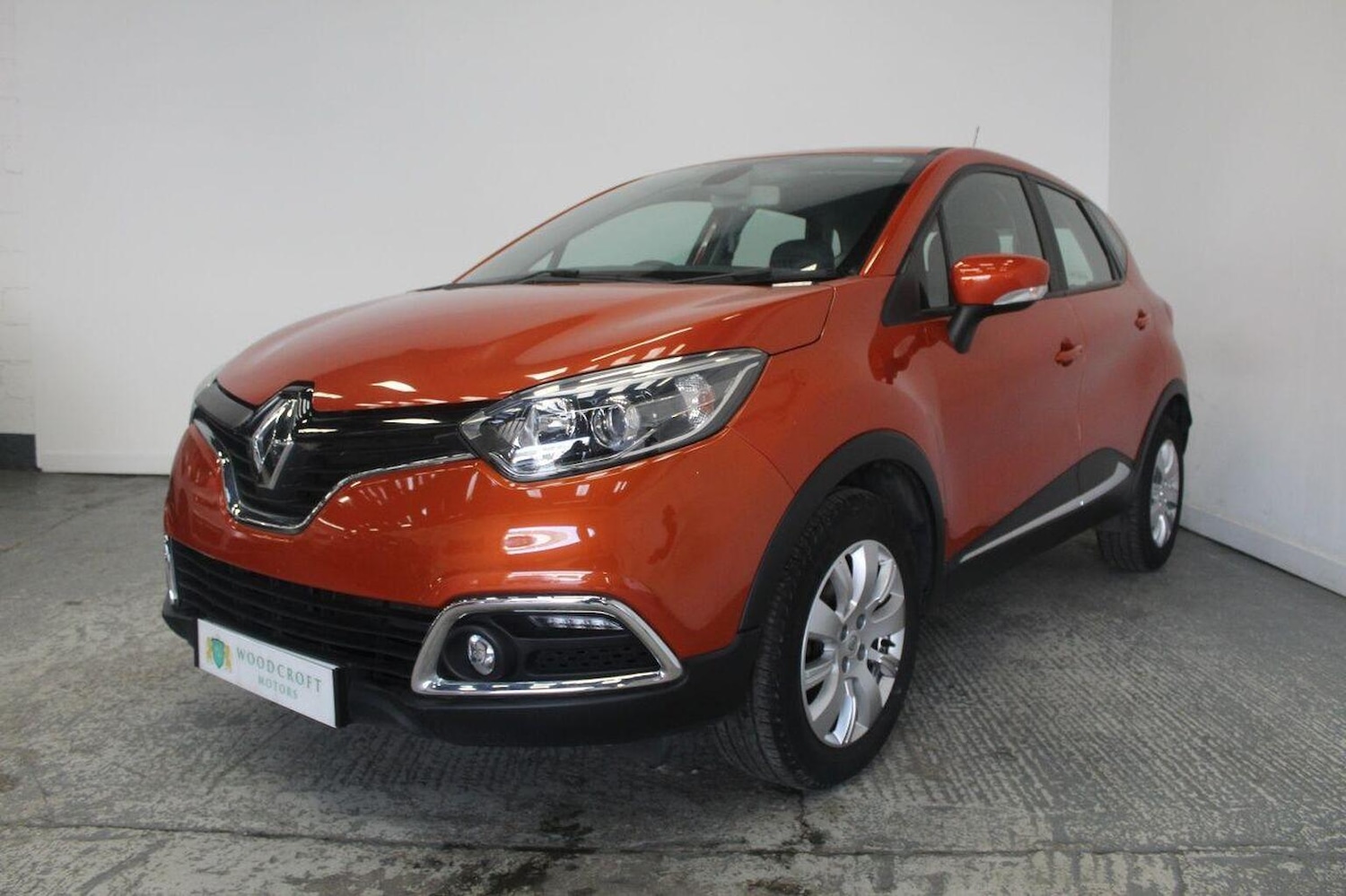 Used Renault Captur 2013 for sale - 76956913: Photo 2