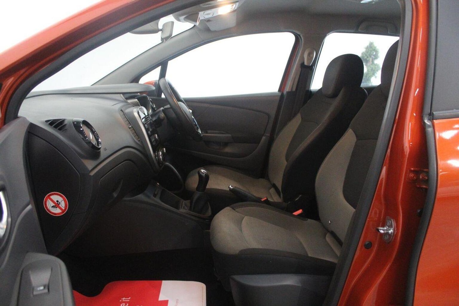 Used Renault Captur 2013 for sale - 76956913: Photo 43