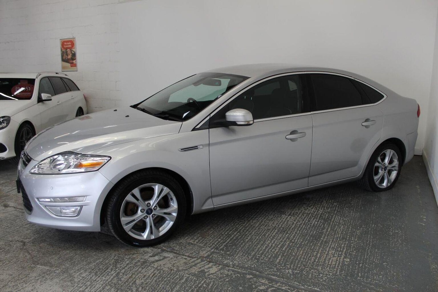 Used Ford Mondeo 2014 for sale - 76687264: Photo 5