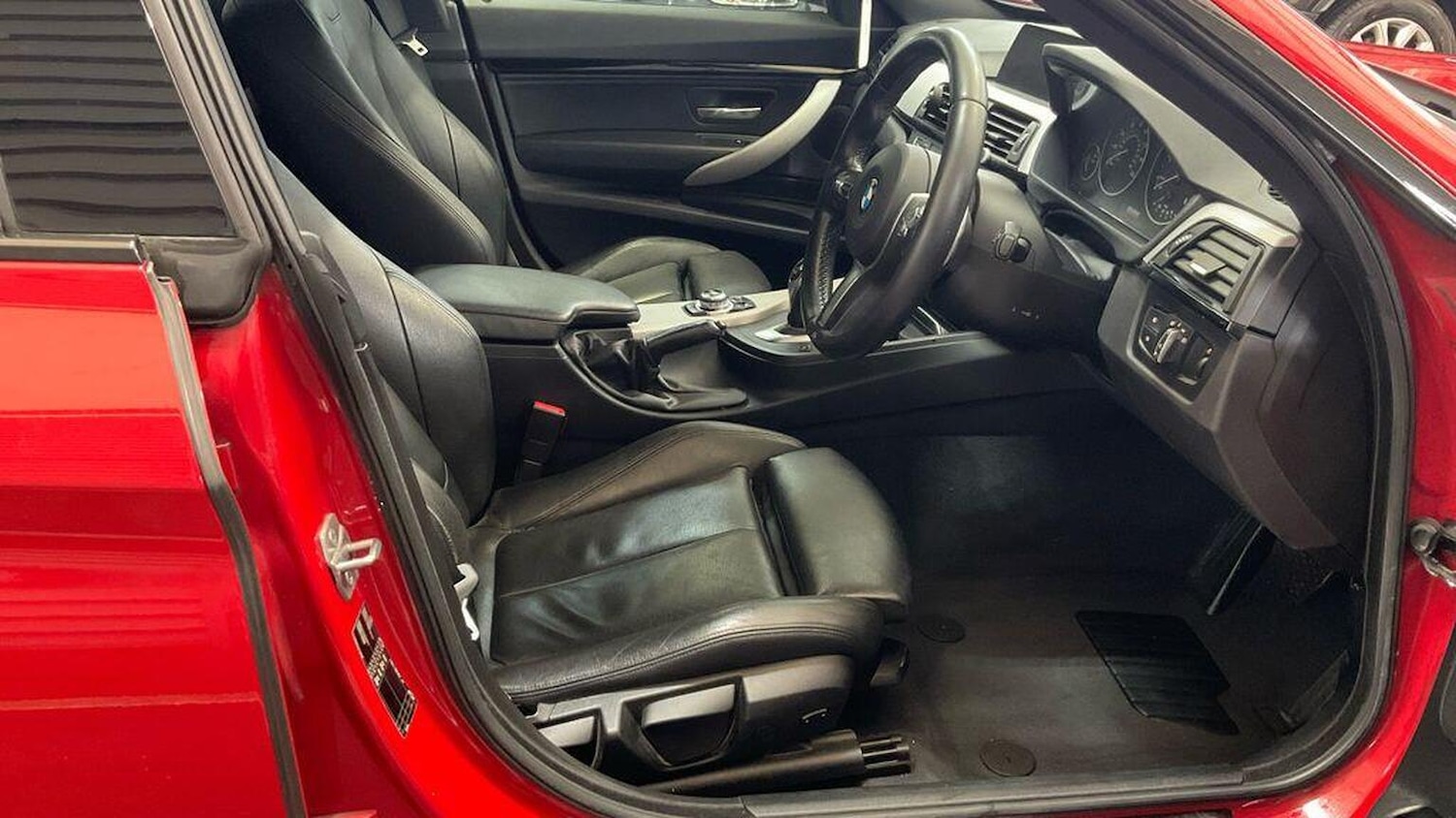 Used BMW 3 Series Gran Turismo 2016 for sale - 77270982: Photo 10