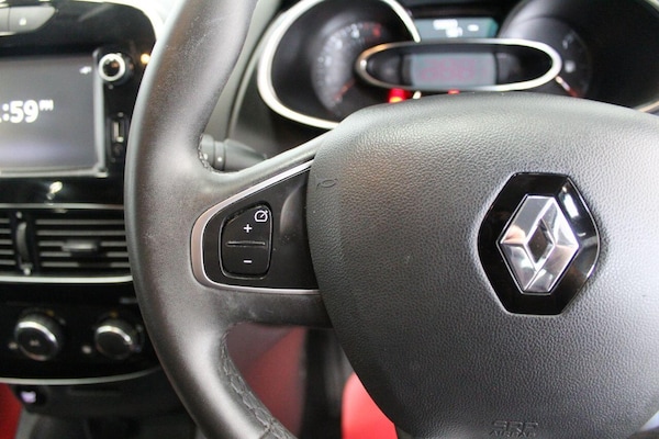 Used Renault Clio 2017 for sale - 76030657: Photo 45