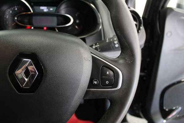 Used Renault Clio 2017 for sale - 76030657: Photo 46