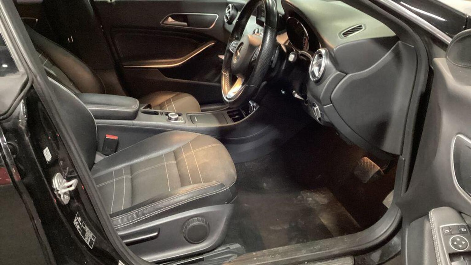 Used Mercedes-Benz CLA 2015 for sale - 77220511: Photo 13