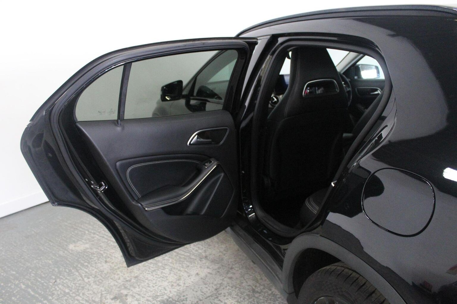 Used Mercedes-Benz GLA 2018 for sale - 77937816: Photo 25