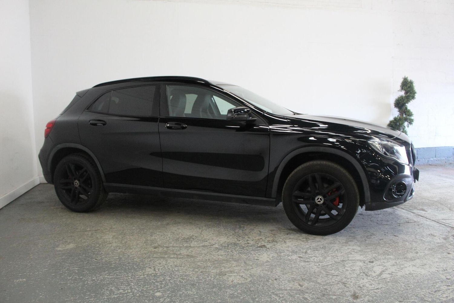 Used Mercedes-Benz GLA 2018 for sale - 77937816: Photo 4