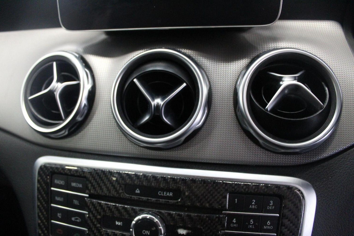 Used Mercedes-Benz GLA 2018 for sale - 77937816: Photo 43