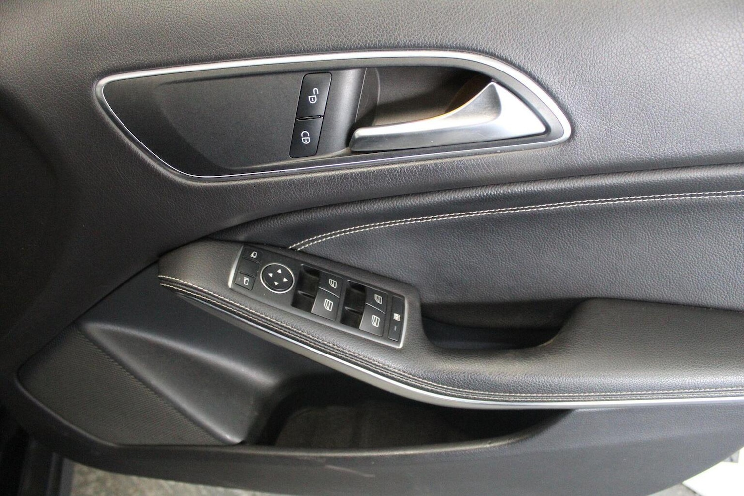 Used Mercedes-Benz GLA 2018 for sale - 77937816: Photo 49