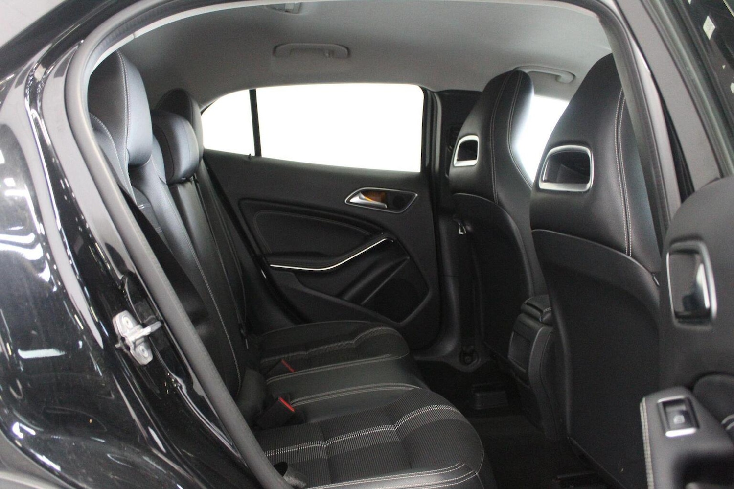 Used Mercedes-Benz GLA 2018 for sale - 77937816: Photo 52