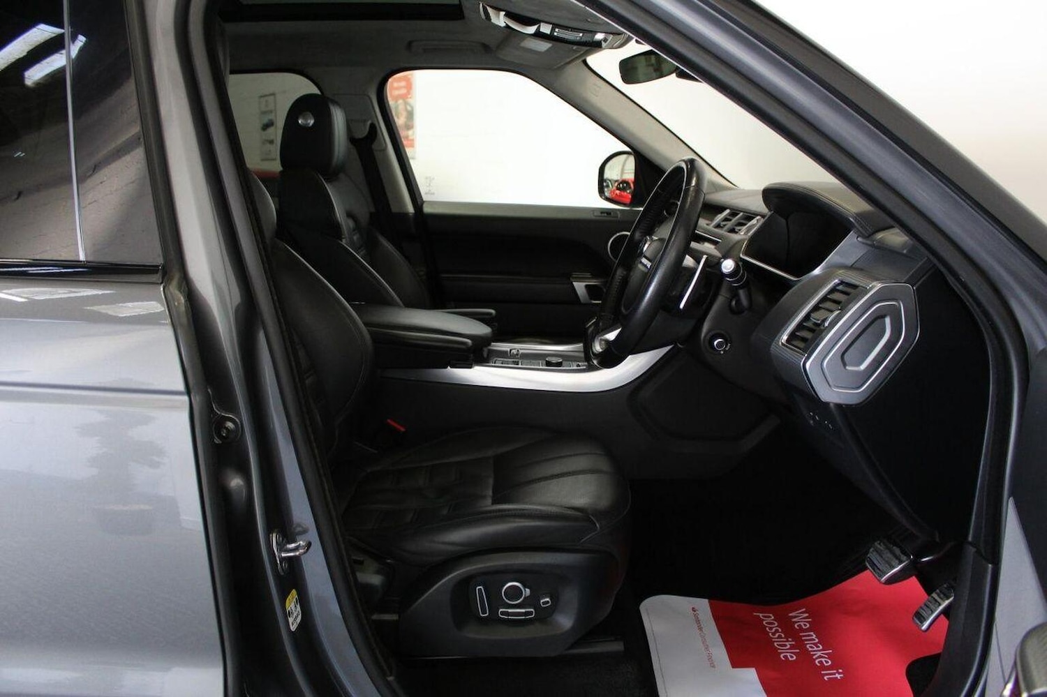 Used Land Rover Range Rover Sport 2017 for sale - 76793680: Photo 33