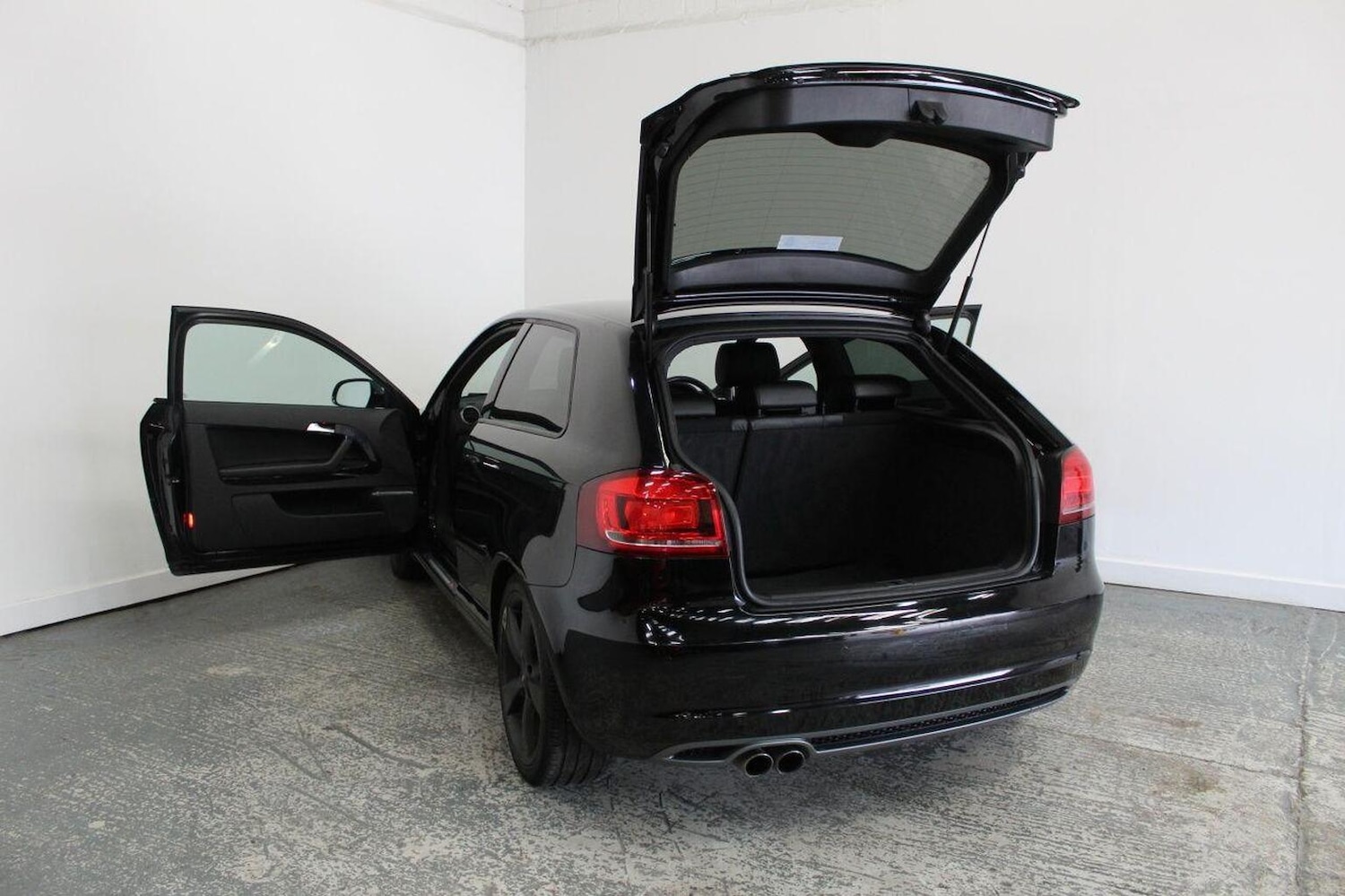 Used Audi A3 2011 for sale - 77937947: Photo 19