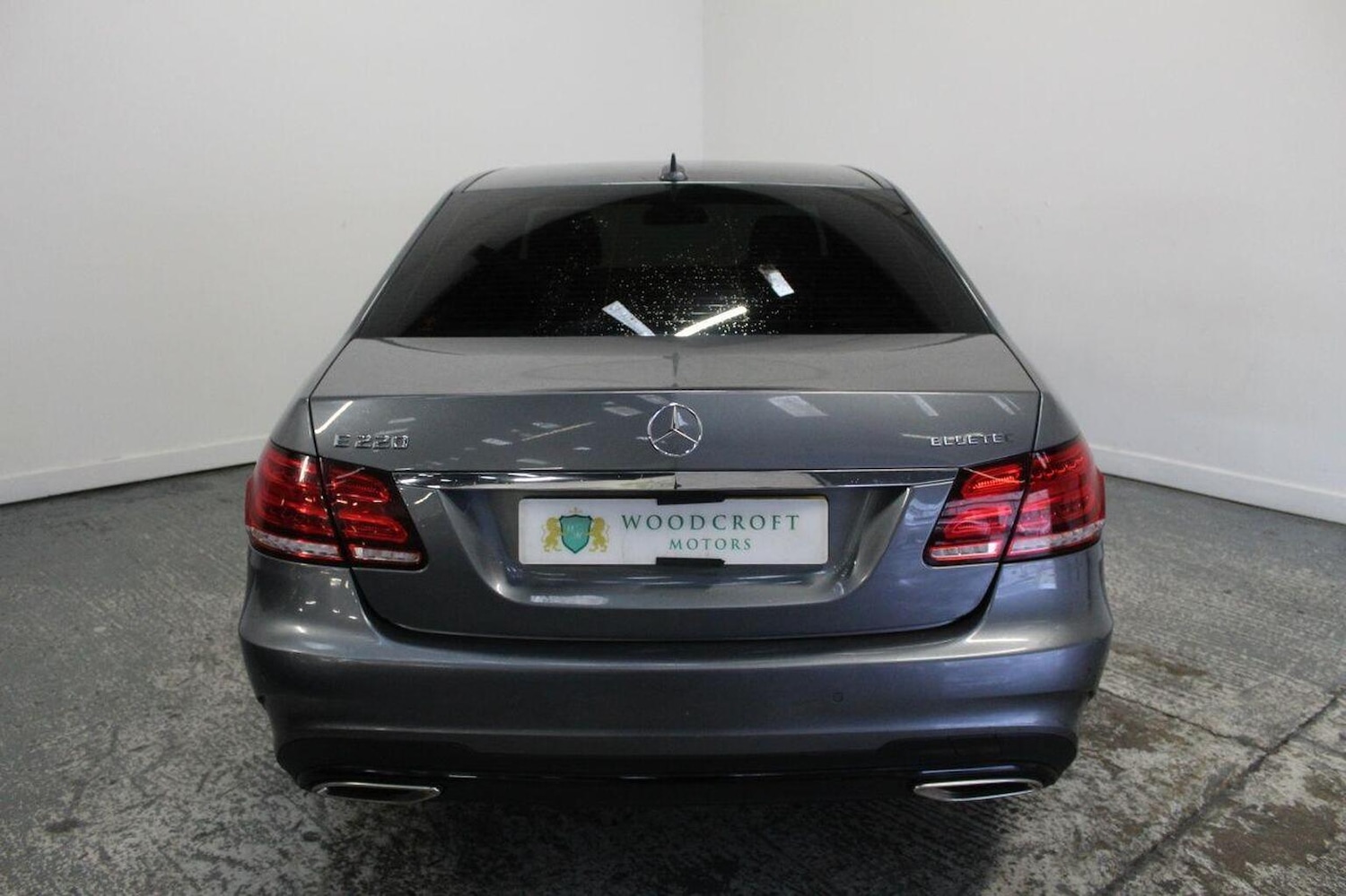 Used Mercedes-Benz E Class 2015 for sale - 76974487: Photo 14