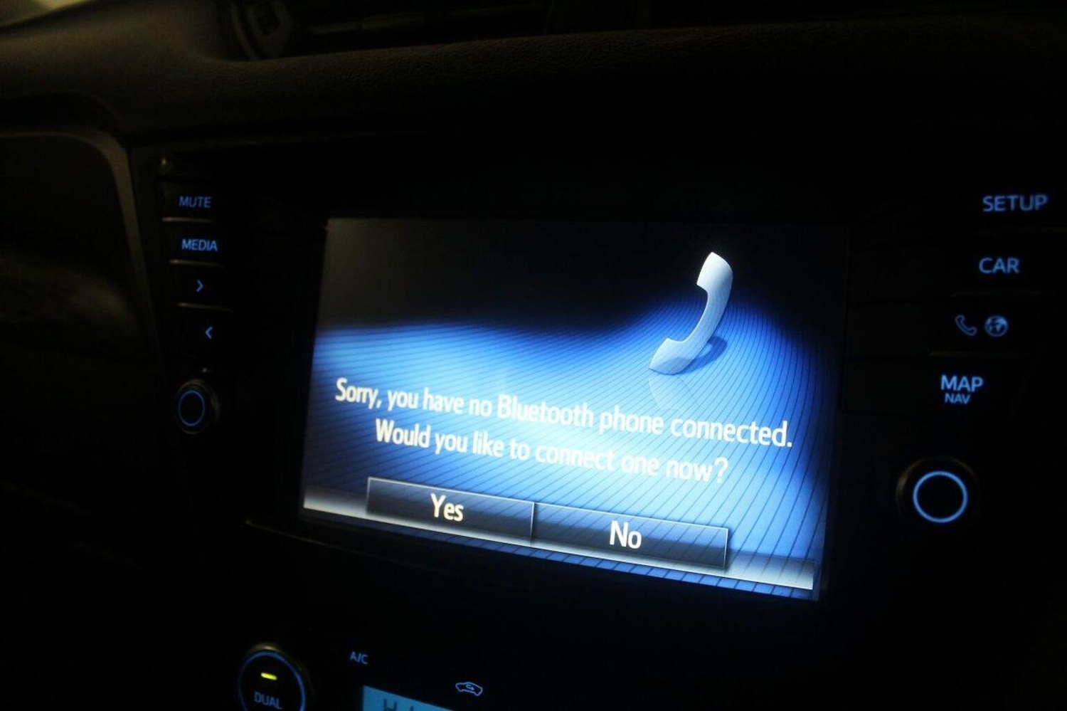 Used Toyota Avensis 2015 for sale - 77020597: Photo 38