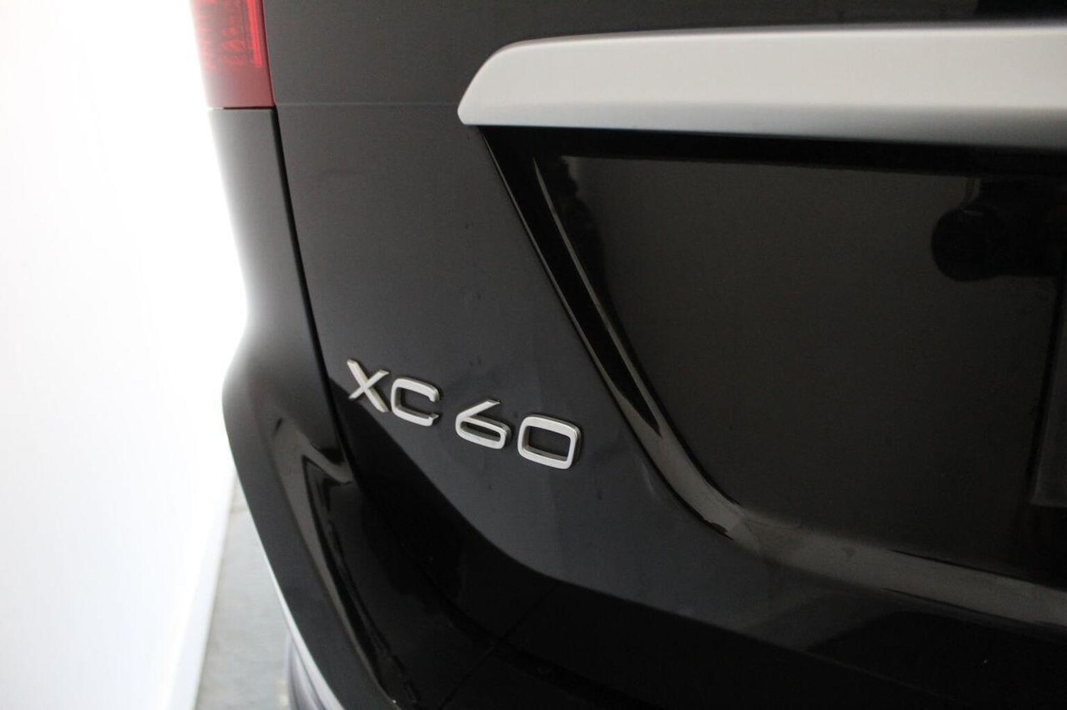 Used Volvo XC60 2015 for sale - 76793862: Photo 19