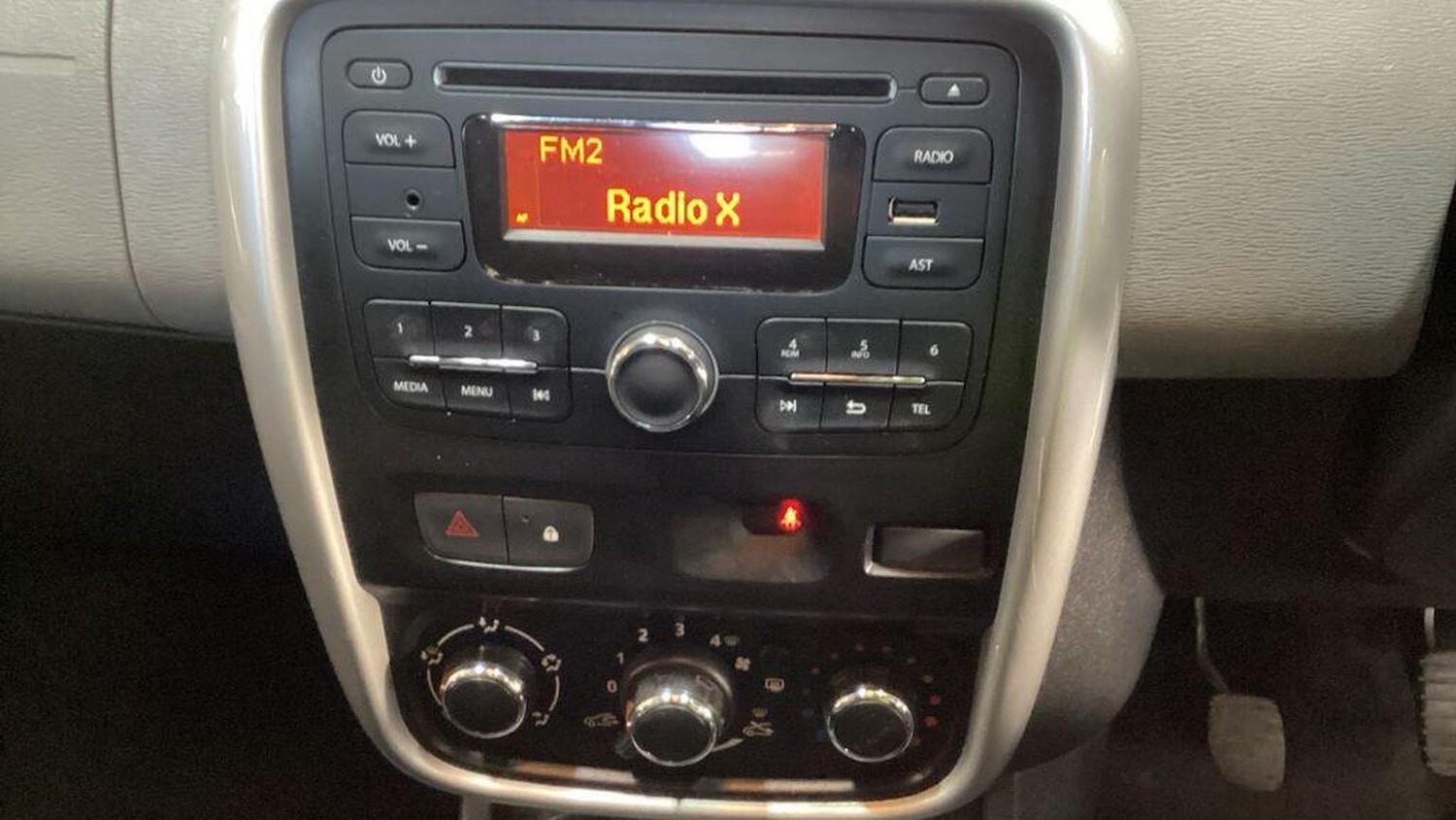 Used Dacia Duster 2015 for sale - 77400045: Photo 16