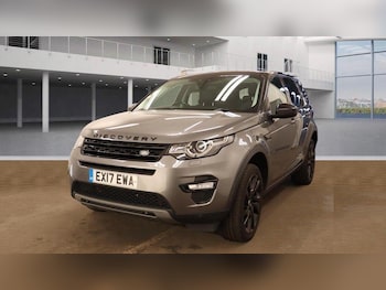 Used Land Rover Discovery Sport 2017 for sale - 75938212: Photo