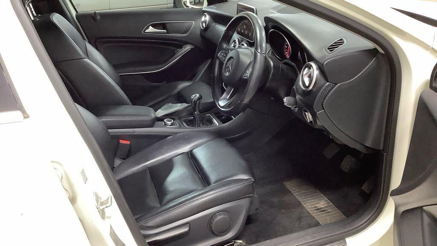 Used Mercedes-Benz A-Class 2016 for sale - 77101363: Photo 14